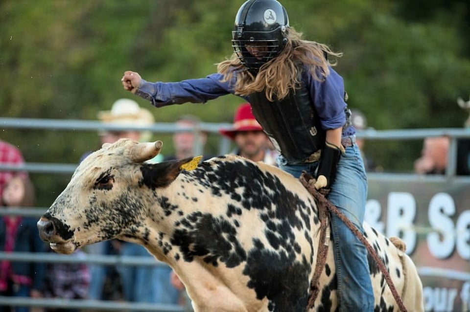 Meet Female Bull Rider Jorden Halvorsen